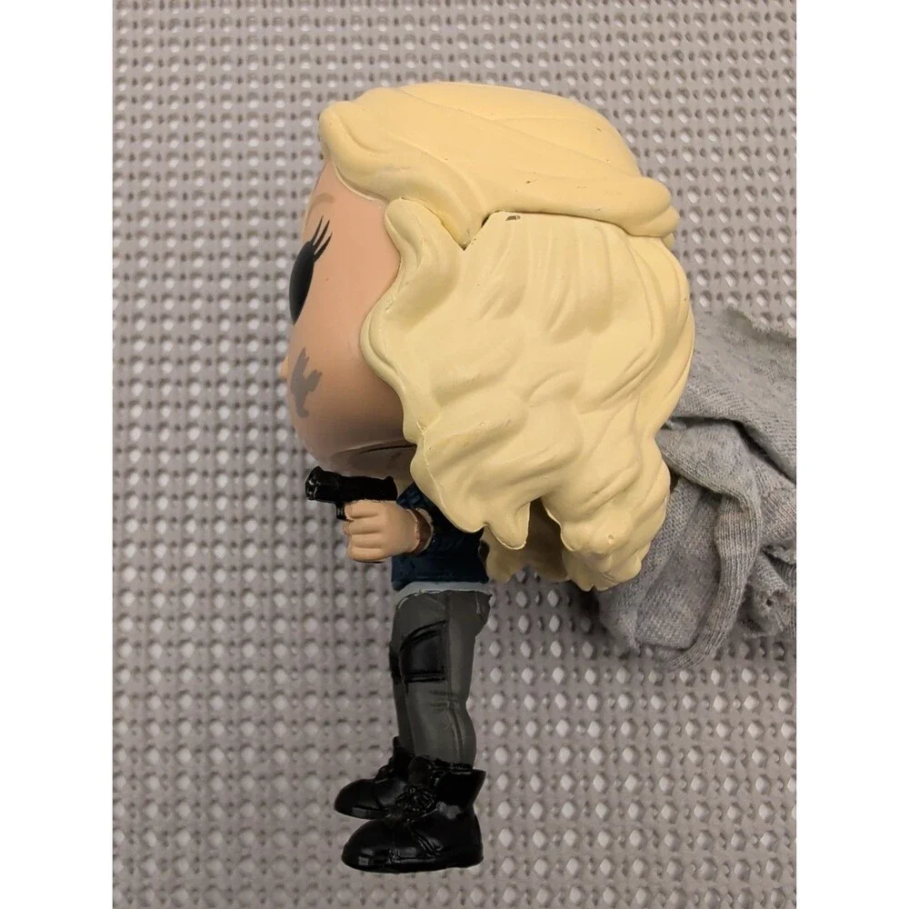 Funko POP Loose The 100 Life is a Fight 438 Clarke Vaulted Loose No Box
